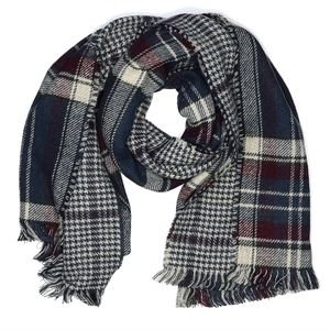 Large Navy Plad Barbour Scarf Wrap